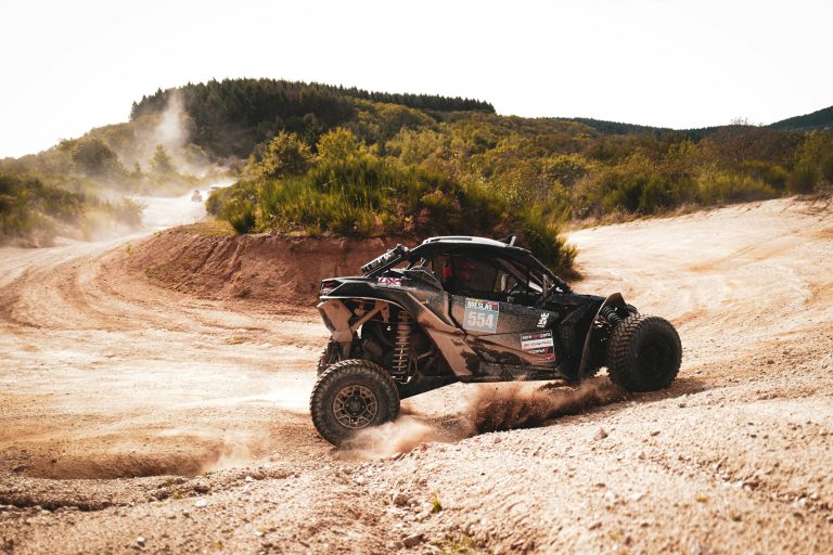 découvrez l'histoire fascinante du rallye charlemagne, un événement passionnant célébrant la culture et l'héritage de charlemagne à travers des épreuves palpitantes et des lieux emblématiques.