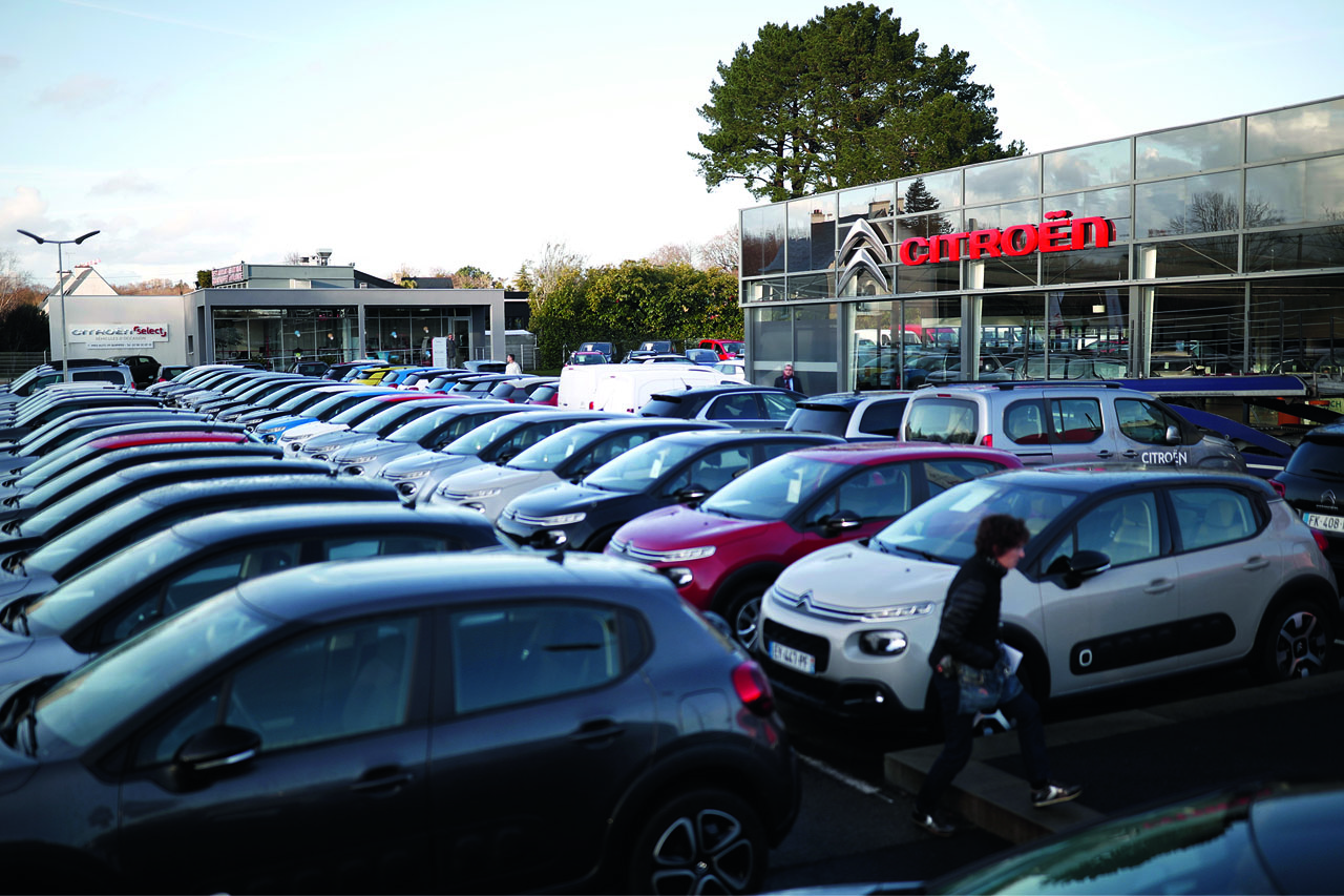 Vue extérieure de la concession Citroën à Quimper, cœur du réseau automobile local
