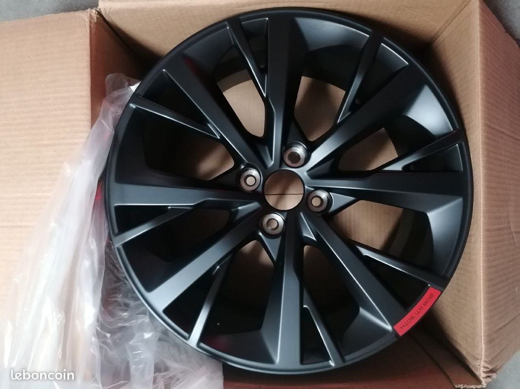jantes Peugeot 208 GTi