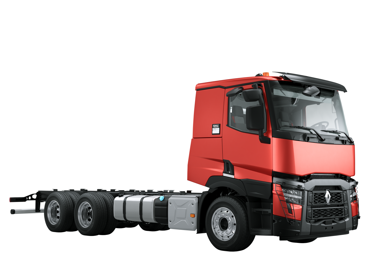 Renault T en pleine action sur autoroute, idéal pour le transport longue distance