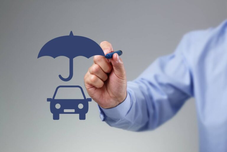 Assurance auto : comment le comparateur en ligne change-t-il la donne ?